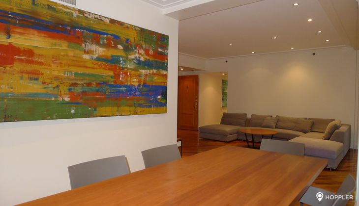"2BR Condo for Rent in Amorsolo East, Rockwell Center, Makati"06