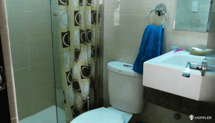 "1BR Condo for Rent in Greenbelt Hamilton, Legazpi Village, Makati"07