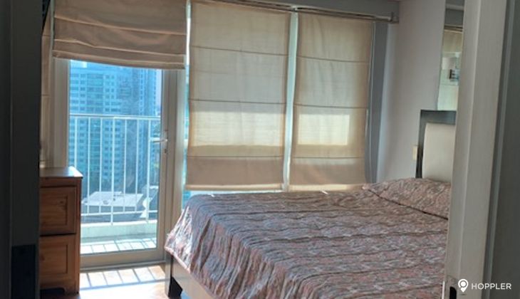 "1BR Condo for Rent in The Manansala, Rockwell Center, Makati"06