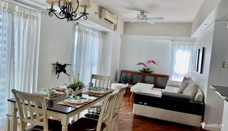 "1BR Condo for Rent in The Manansala, Rockwell Center, Makati"08