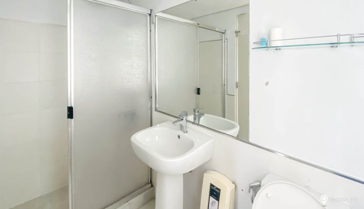 "3BR Condo for Rent in The Aston at Two Serendra, BGC - Bonifacio Global City, Taguig"10
