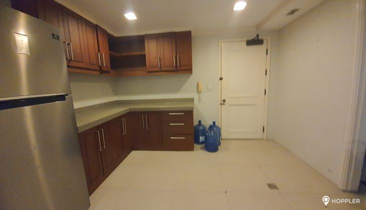 "3BR Condo for Rent in The Regency at Salcedo, Salcedo Village, Makati"03