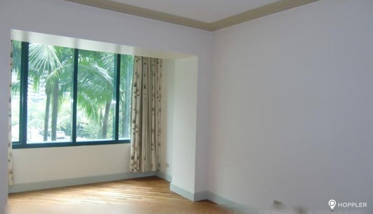 "3BR Condo for Rent in Hidalgo Place, Rockwell Center, Makati"06