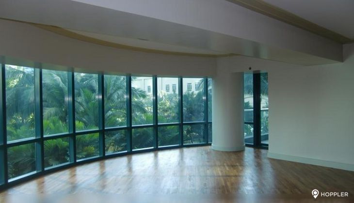 "3BR Condo for Rent in Hidalgo Place, Rockwell Center, Makati"08