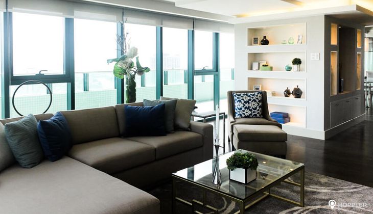 "3BR Condo for Rent in Edades Tower and Garden Villas, Rockwell Center, Makati"04