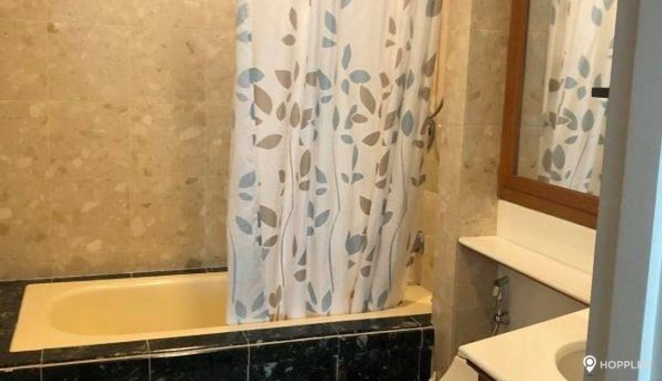 "2BR Condo for Rent in Hidalgo Place, Rockwell Center, Makati"08