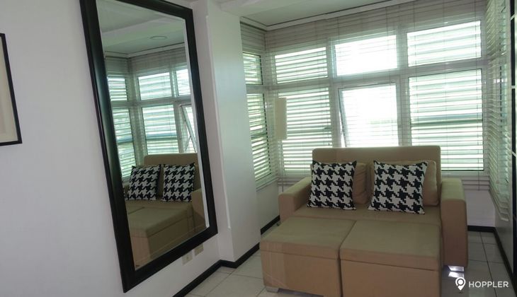 "Studio Condo for Rent in Two Serendra, BGC - Bonifacio Global City, Taguig"06