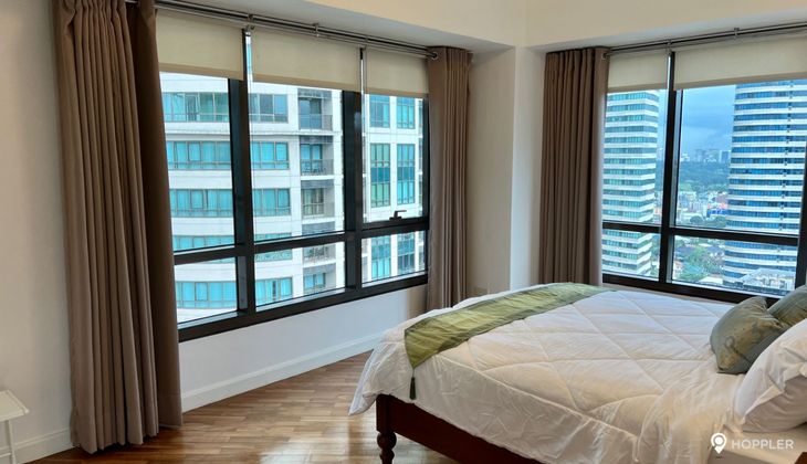 "2BR Condo for Rent in Joya Lofts and Towers, Rockwell Center, Makati"06