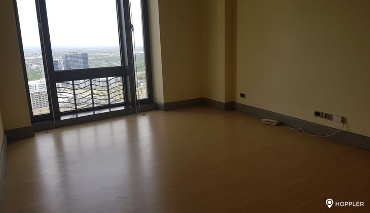 "3BR Condo for Rent in Essensa, BGC - Bonifacio Global City, Taguig"03