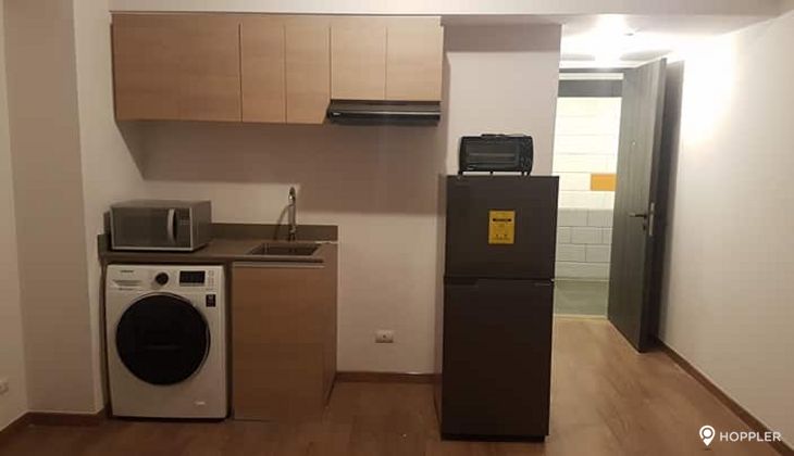 "Studio Condo for Rent in The Rise Makati, San Antonio Village, Makati"02