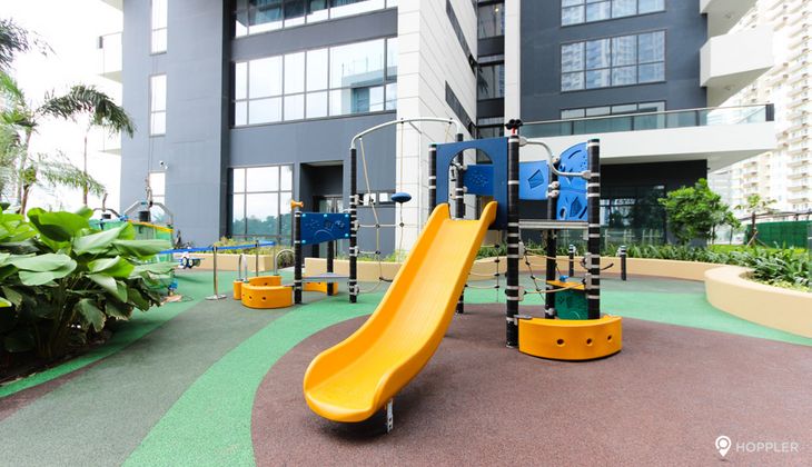 "2BR Condo for Rent in Arya Residences, BGC - Bonifacio Global City, Taguig"06