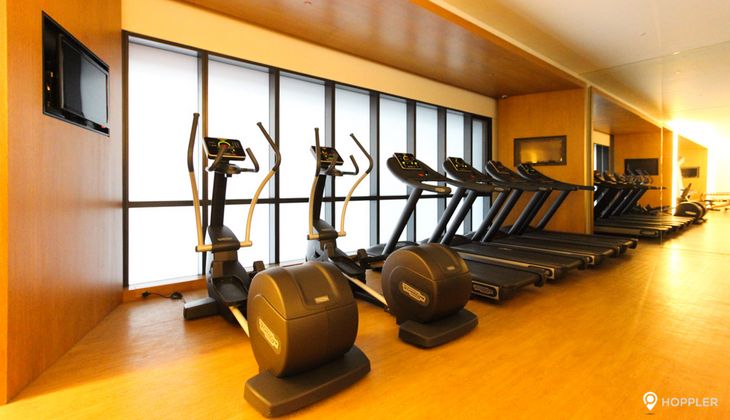 "2BR Condo for Rent in Arya Residences, BGC - Bonifacio Global City, Taguig"08