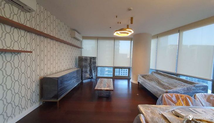 "2BR Condo for Rent in The Suites at One Bonifacio High Street, BGC - Bonifacio Global City, Taguig"03