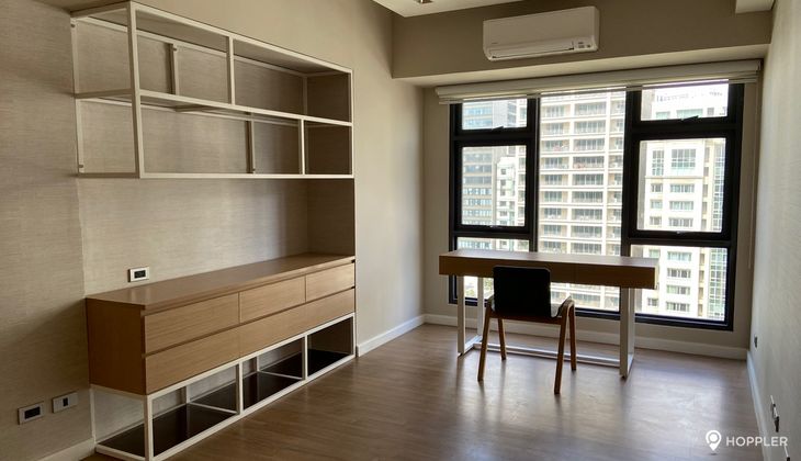 "3BR Condo for Rent in Escala Salcedo, Salcedo Village, Makati"08