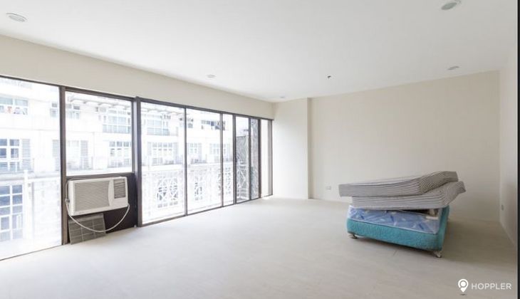 "3BR Condo for Rent in La Maison, San Lorenzo Village, Makati"02
