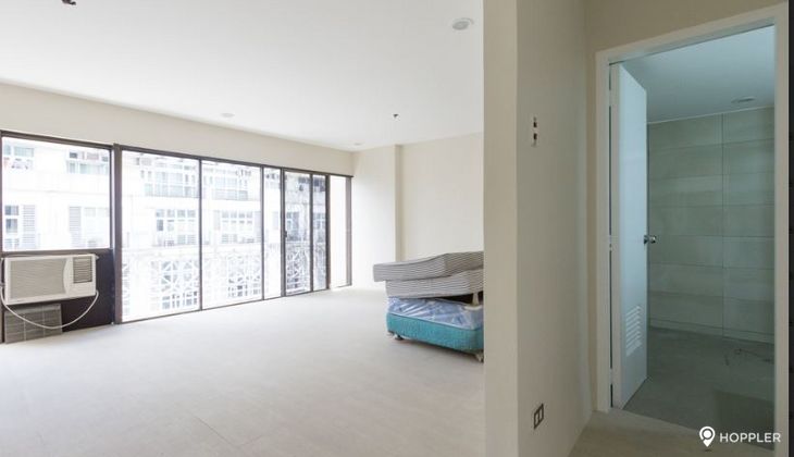 "3BR Condo for Rent in La Maison, San Lorenzo Village, Makati"03