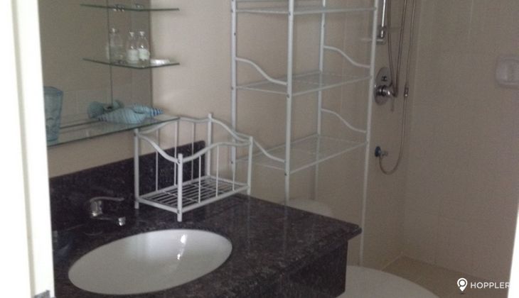 "2BR Condo for Rent in Tivoli Garden Residences, Hulo, Mandaluyong"02