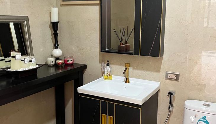 "1BR Condo for Rent in The Biltmore, Legazpi Village, Makati"04