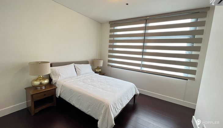 "2BR Condo for Rent in Garden Towers, Legazpi Village, Makati"06