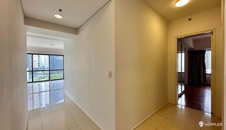 "2BR Condo for Rent in Arya Residences, BGC - Bonifacio Global City, Taguig"07
