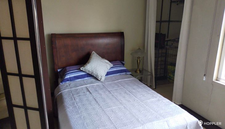 "Studio Condo for Rent in Fairways Tower, BGC - Bonifacio Global City, Taguig"09