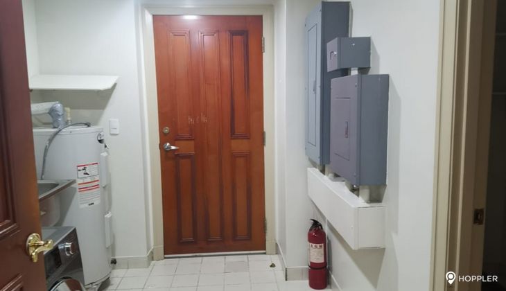 "3BR Condo for Rent in Rizal Tower, Rockwell Center, Makati"06