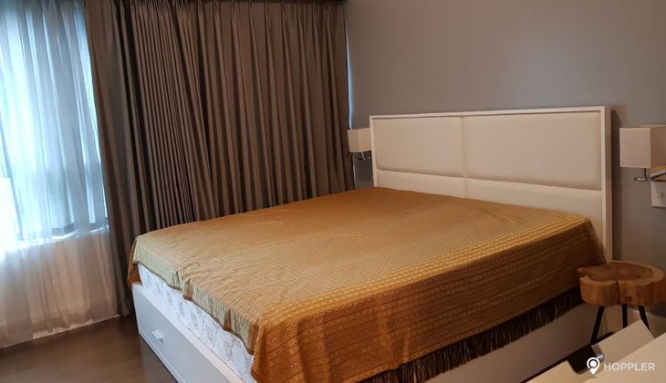 "1BR Condo for Rent in Edades Tower and Garden Villas, Rockwell Center, Makati"06
