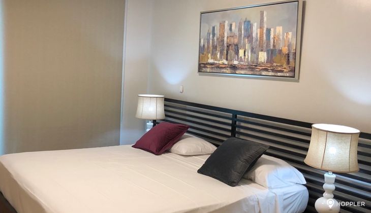 "2BR Condo for Rent in Park Terraces, San Lorenzo Village, Makati"05