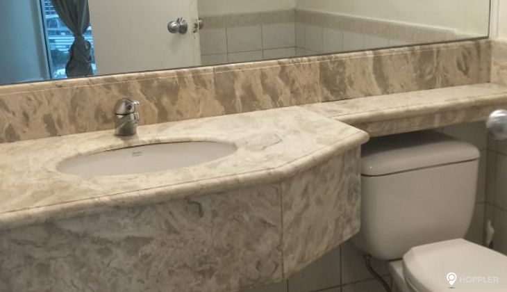 "4BR Condo for Rent in The Salcedo Park, Salcedo Village, Makati"04