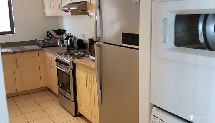 "2BR Condo for Rent in Joya Lofts and Towers, Rockwell Center, Makati"07