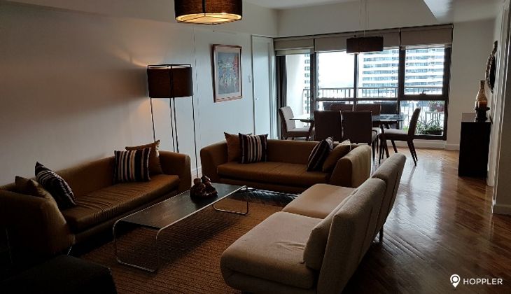 "2BR Condo for Rent in Joya Lofts and Towers, Rockwell Center, Makati"09