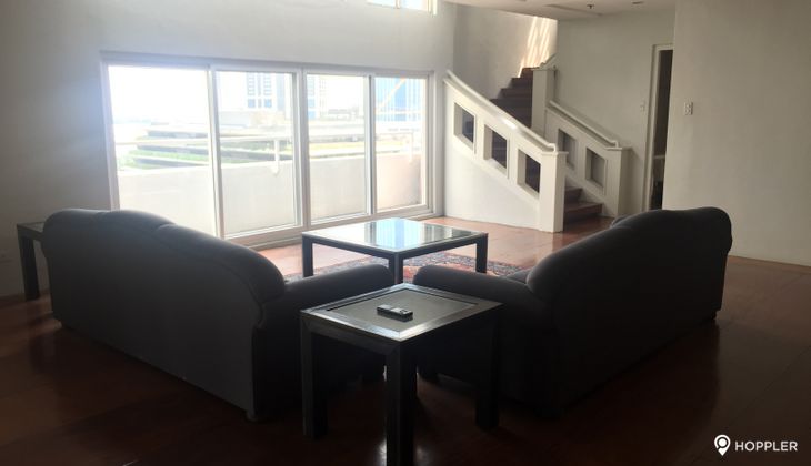 "4BR Condo for Rent in The Crescent Condominium, Ortigas Center, Pasig"03