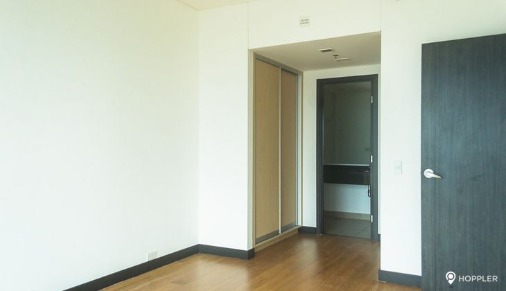 "2BR Condo for Rent in One Serendra, BGC - Bonifacio Global City, Taguig"02
