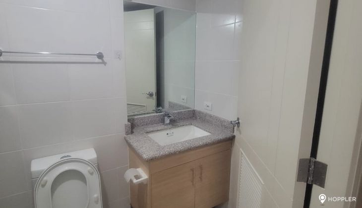 "2BR Condo for Rent in Six Senses Resort, Bay City, Pasay"03