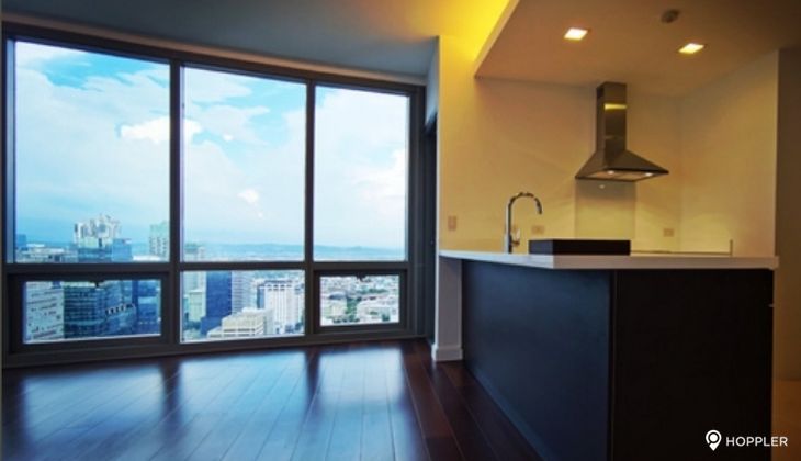 "2BR Condo for Rent in The Suites at One Bonifacio High Street, BGC - Bonifacio Global City, Taguig"02