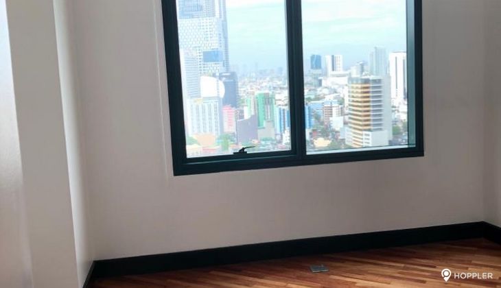 "3BR Condo for Rent in Amorsolo East, Rockwell Center, Makati"04