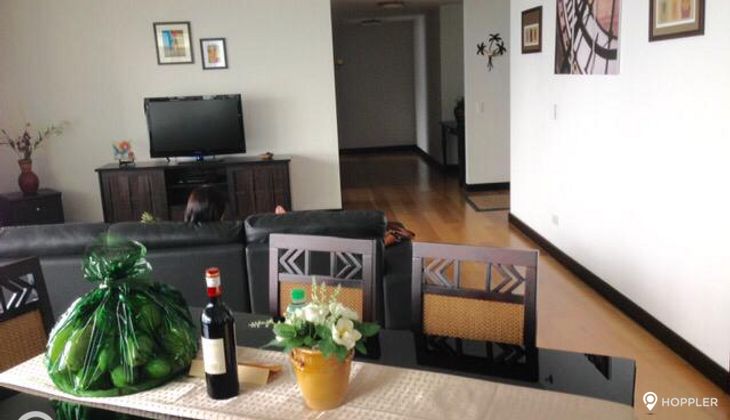 "2BR Condo for Rent in The Residences at Greenbelt, Legazpi Village, Makati"07
