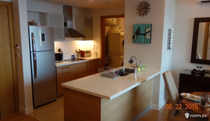 "2BR Condo for Rent in Park Terraces, San Lorenzo Village, Makati"09