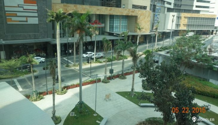 "2BR Condo for Rent in Park Terraces, San Lorenzo Village, Makati"10