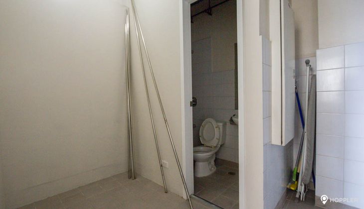 "2BR Condo for Rent in The Shang Grand Tower, Legazpi Village, Makati"08