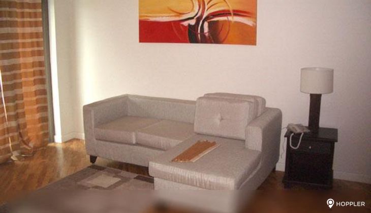 "1BR