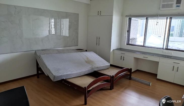 "2BR Condo for Rent in Makati Tuscany, Urdaneta Village, Makati"04