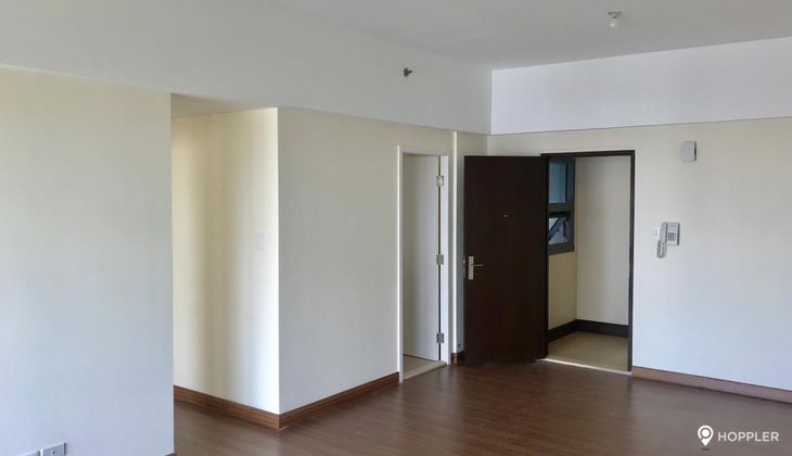 "2BR Condo for Rent in Shang Salcedo Place, Salcedo Village, Makati"05