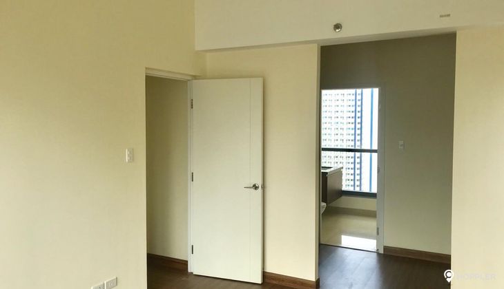 "2BR Condo for Rent in Shang Salcedo Place, Salcedo Village, Makati"07