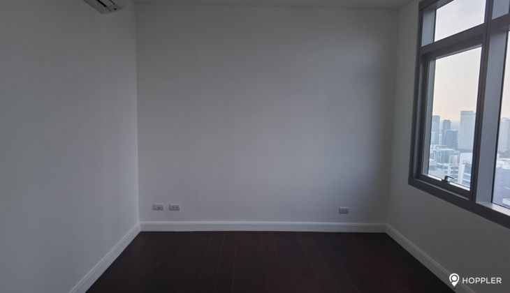 "2BR Condo for Rent in The Suites at One Bonifacio High Street, BGC - Bonifacio Global City, Taguig"06