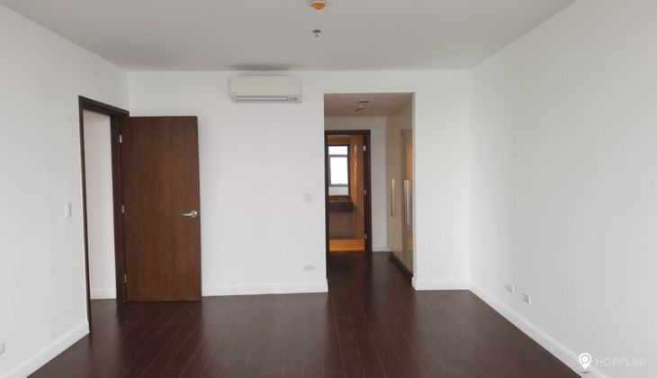 "2BR Condo for Rent in The Suites at One Bonifacio High Street, BGC - Bonifacio Global City, Taguig"08