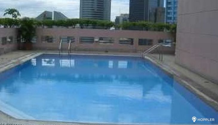 "2BR Condo for Rent in Two Lafayette Square, Salcedo Village, Makati"09