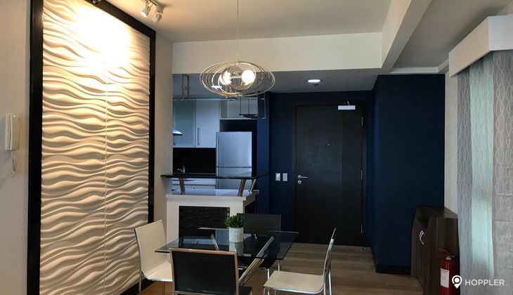 "1BR Condo for Rent in The Residences at Greenbelt, Legazpi Village, Makati"02