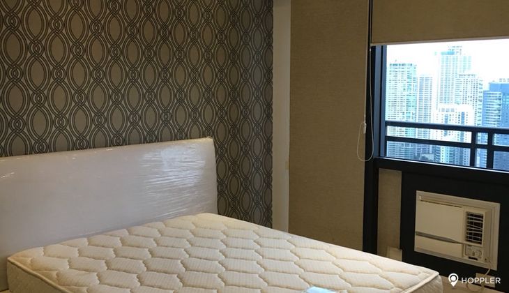 "1BR Condo for Rent in The Gramercy Residences, Poblacion, Makati"05