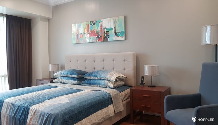"3BR Condo for Rent in Amorsolo East, Rockwell Center, Makati"06